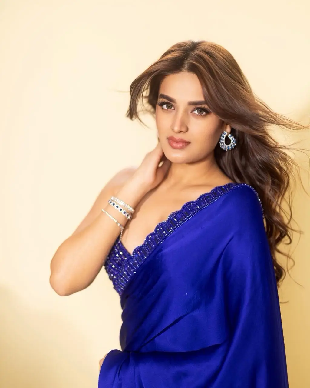 Nidhhi Agerwal Turns Heads in Blue Saree with Dazzling Style Statement