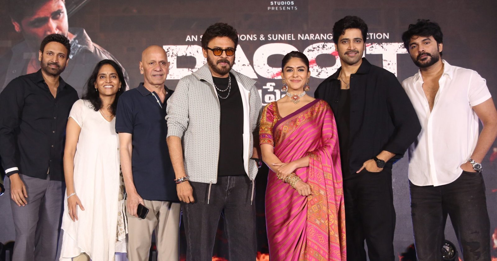 #Venkatesh #Dacoit #Blockbuster #Tollywood #TeluguCinema #MovieUpdate #FilmNews #IndianCinema #UpcomingMovie #CinemaBuzz